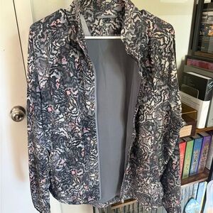 Athleta Women's Black and Pink Patterned Jacket